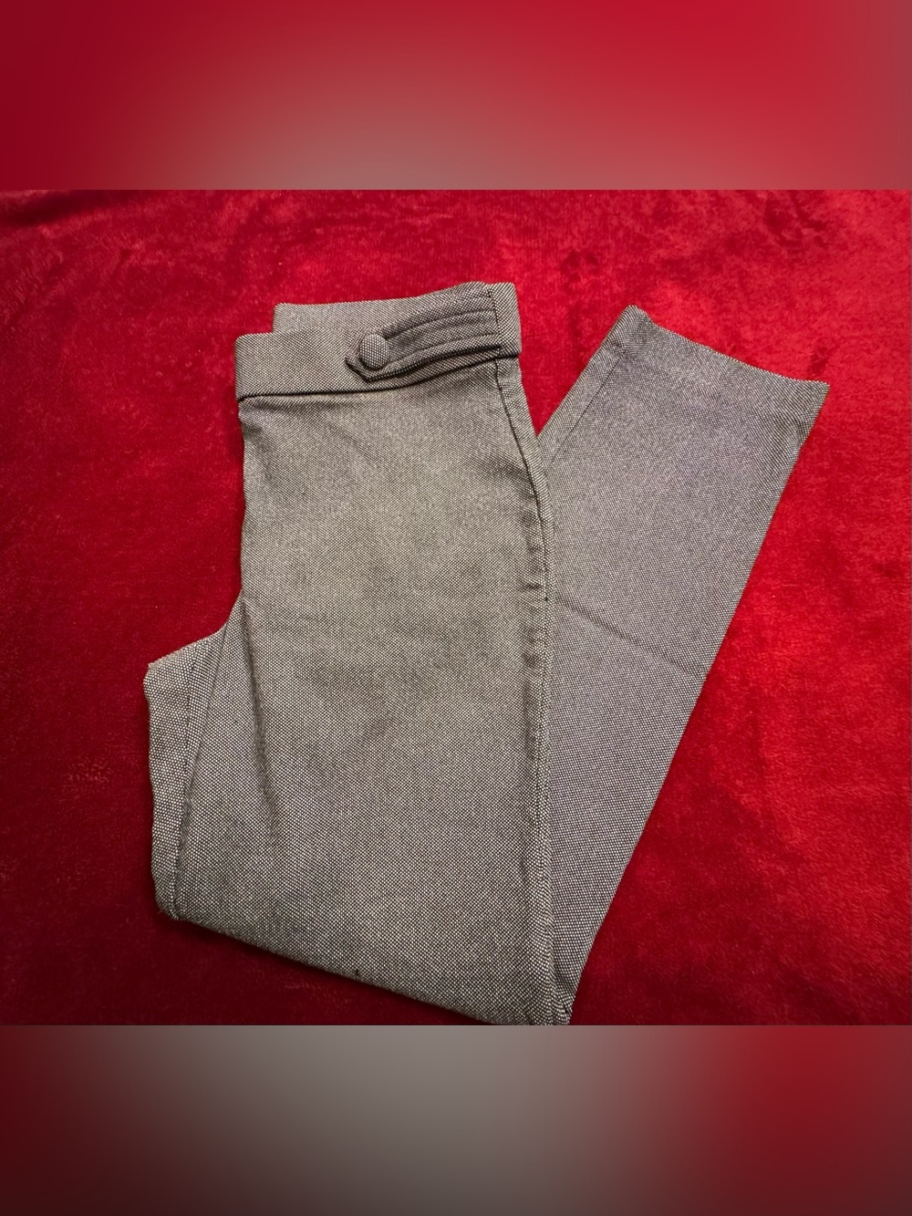 Jules & Leopold Gray Cropped Women's Pants - Button Waist Detail